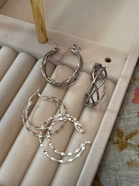 Source Unknown Silver Twisted & Textured Hoop Earring Set